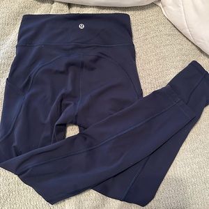 Lululemon ankle length leggings size 4 - navy blue